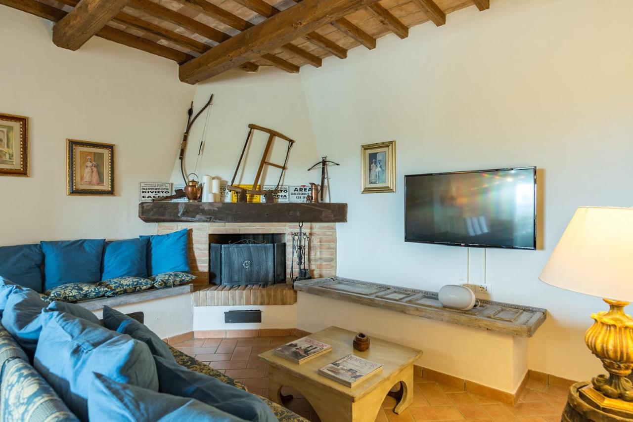 Casale Montegiovi 6, Emma Villas Kültér fotó
